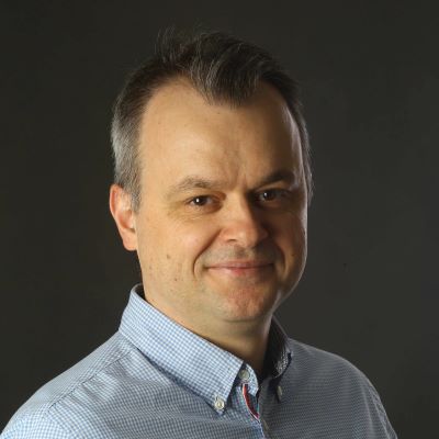 dr Damian Flisak